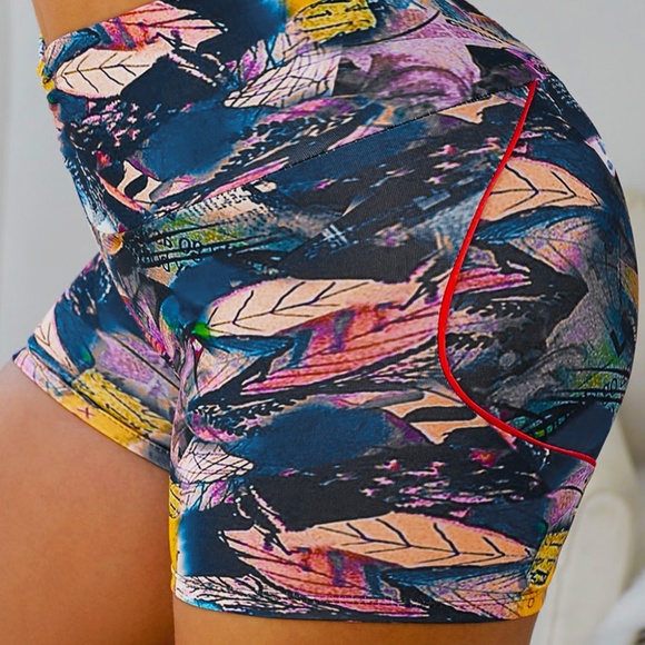 Wide Waistband High Waist Women's Yoga Shorts - Picture 8 of 10